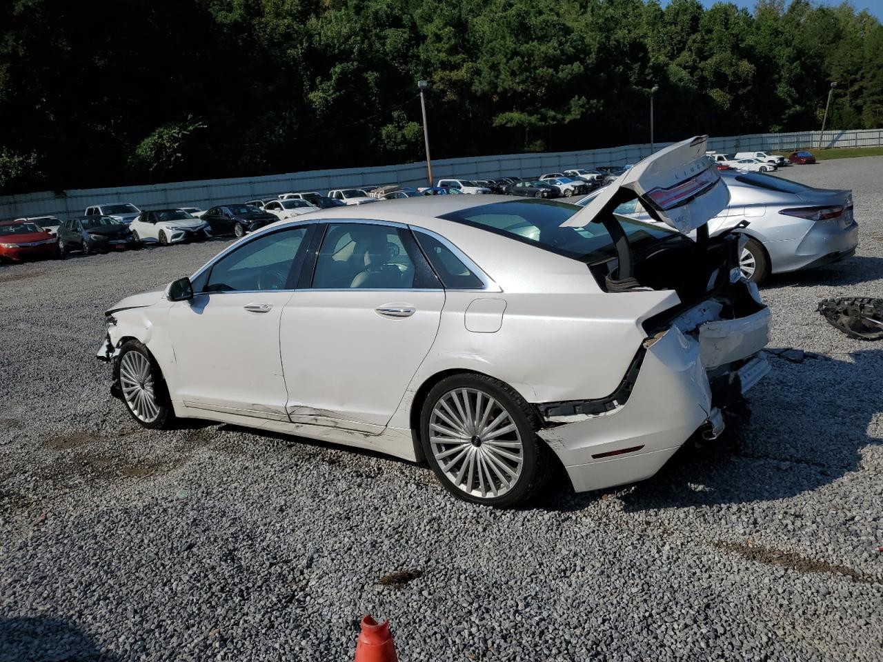 2017 Lincoln Mkz Hybrid Reserve - Image 2