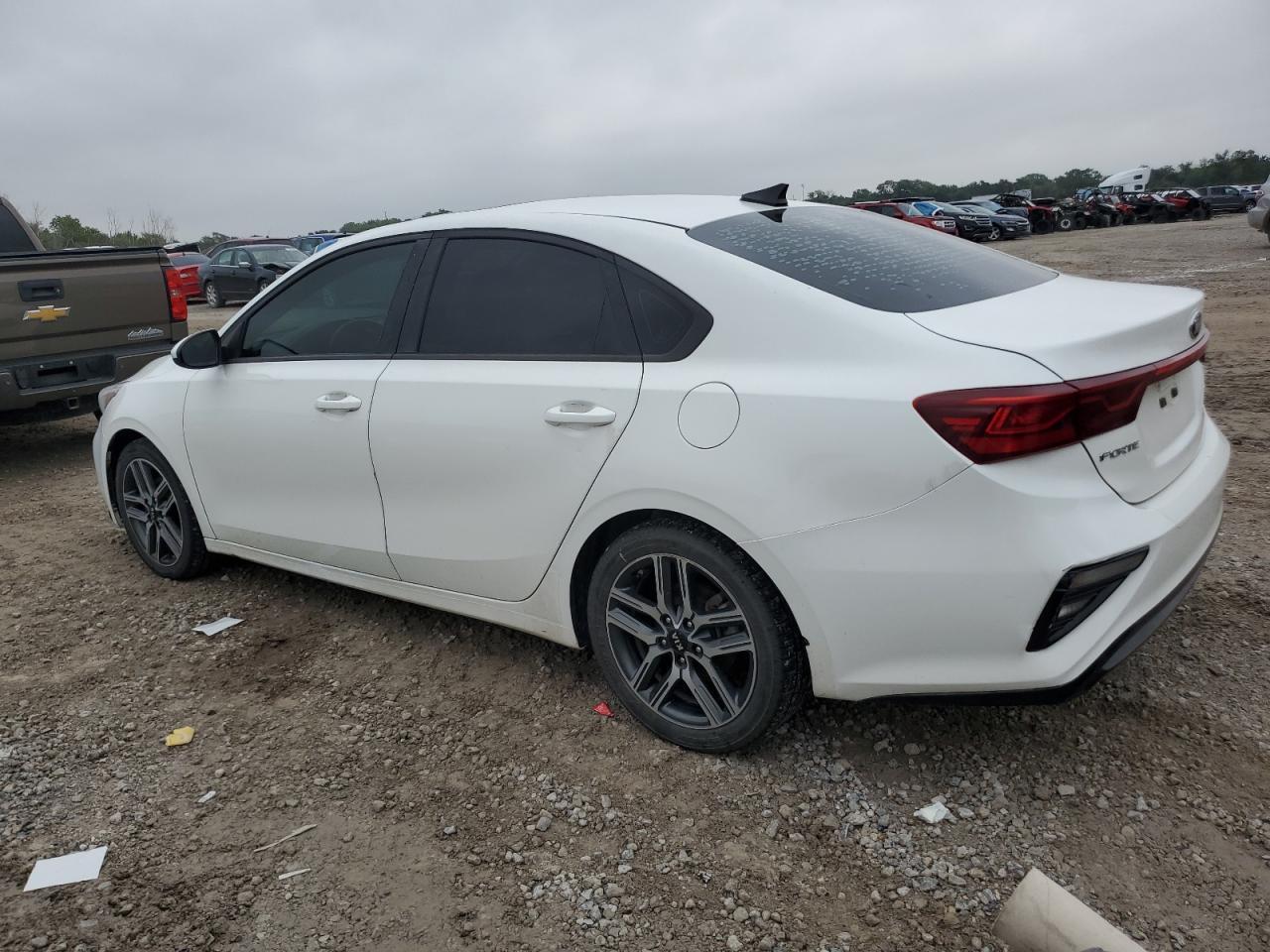 2019 Kia Forte Gt Line - Фото 2