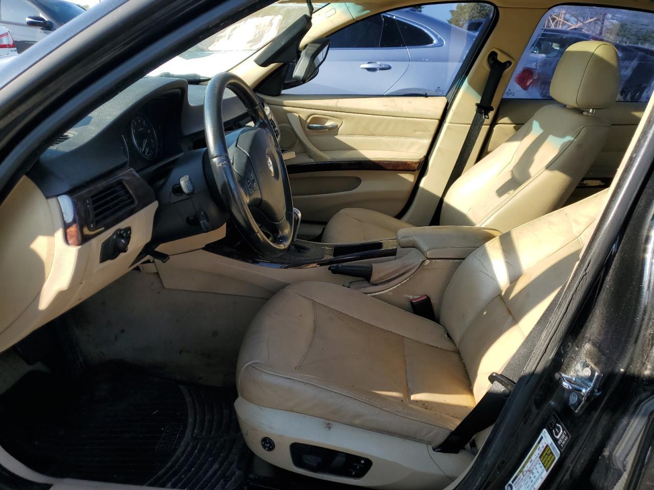 2006 BMW 325 I - Image 7