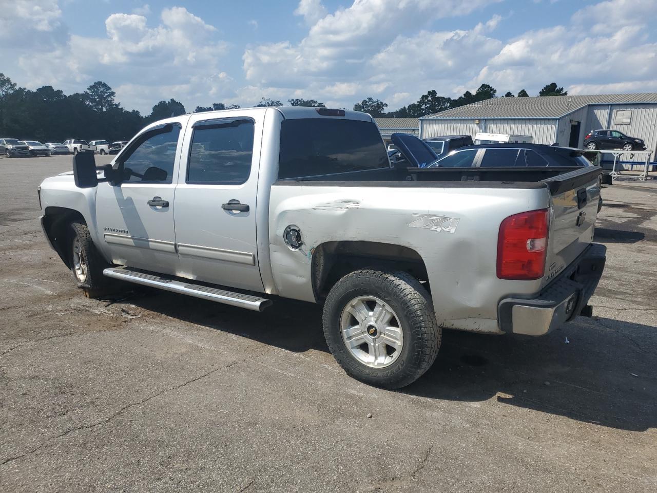 2011 Chevrolet Silverado K1500 Lt - Фото 2