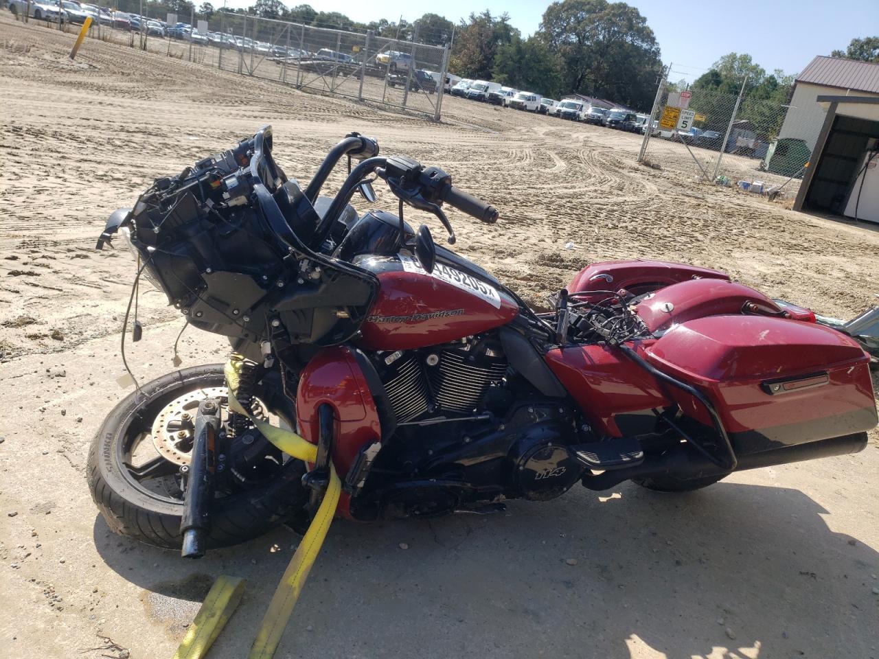 2020 Harley-Davidson Fltrk - Фото 3