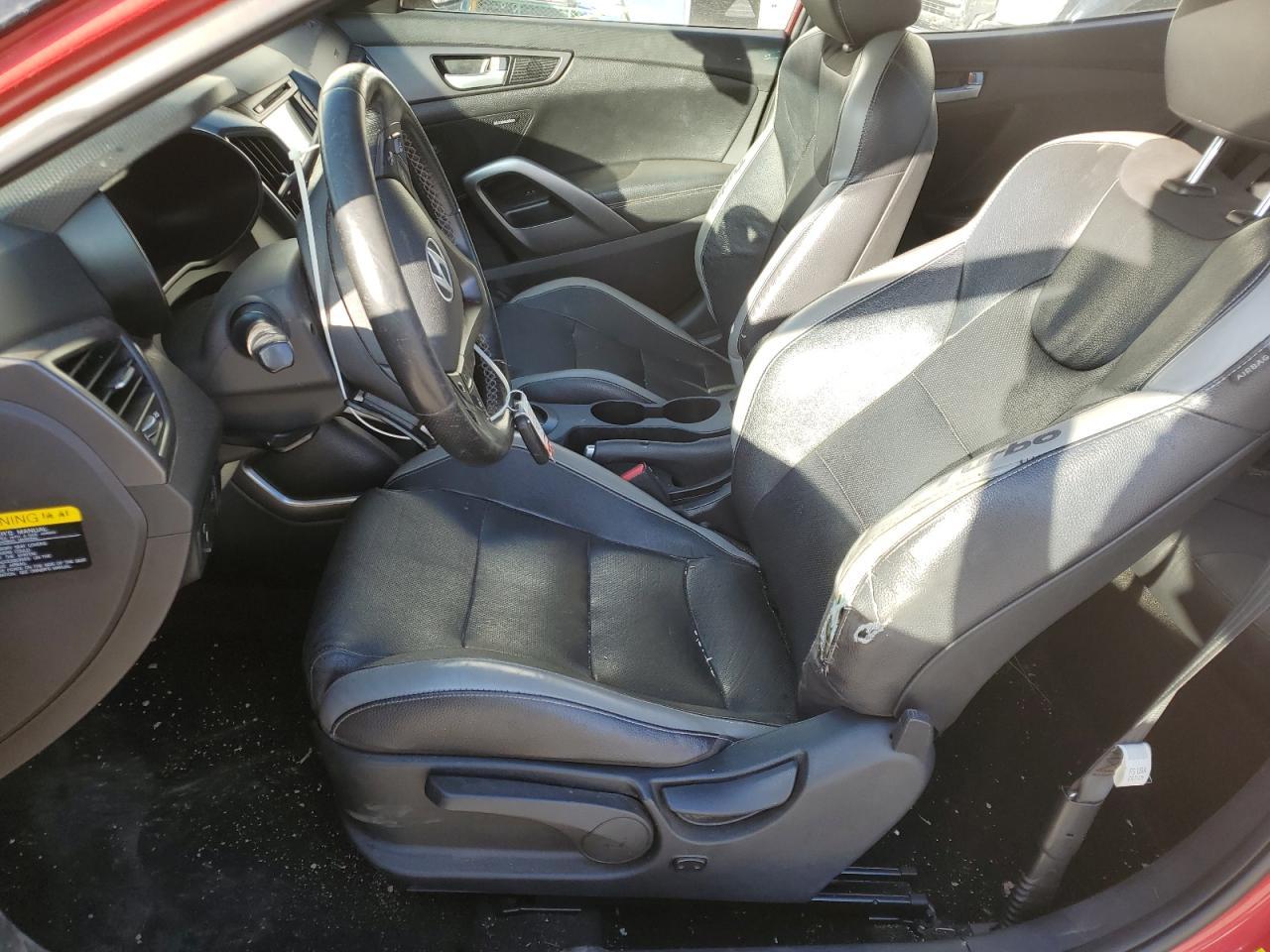 2016 Hyundai Veloster Turbo - Фото 7