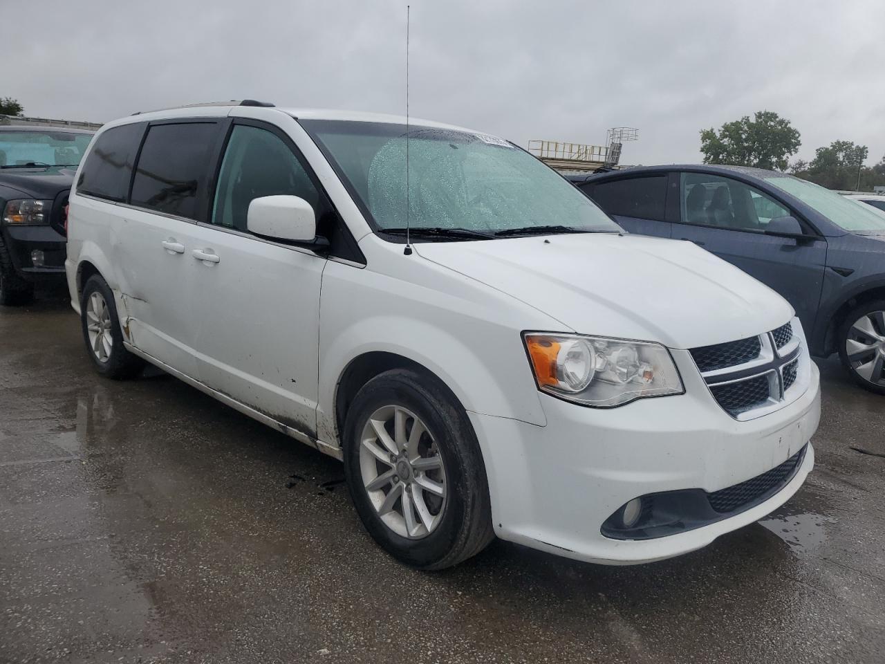 2018 Dodge Grand Caravan Sxt - Фото 4
