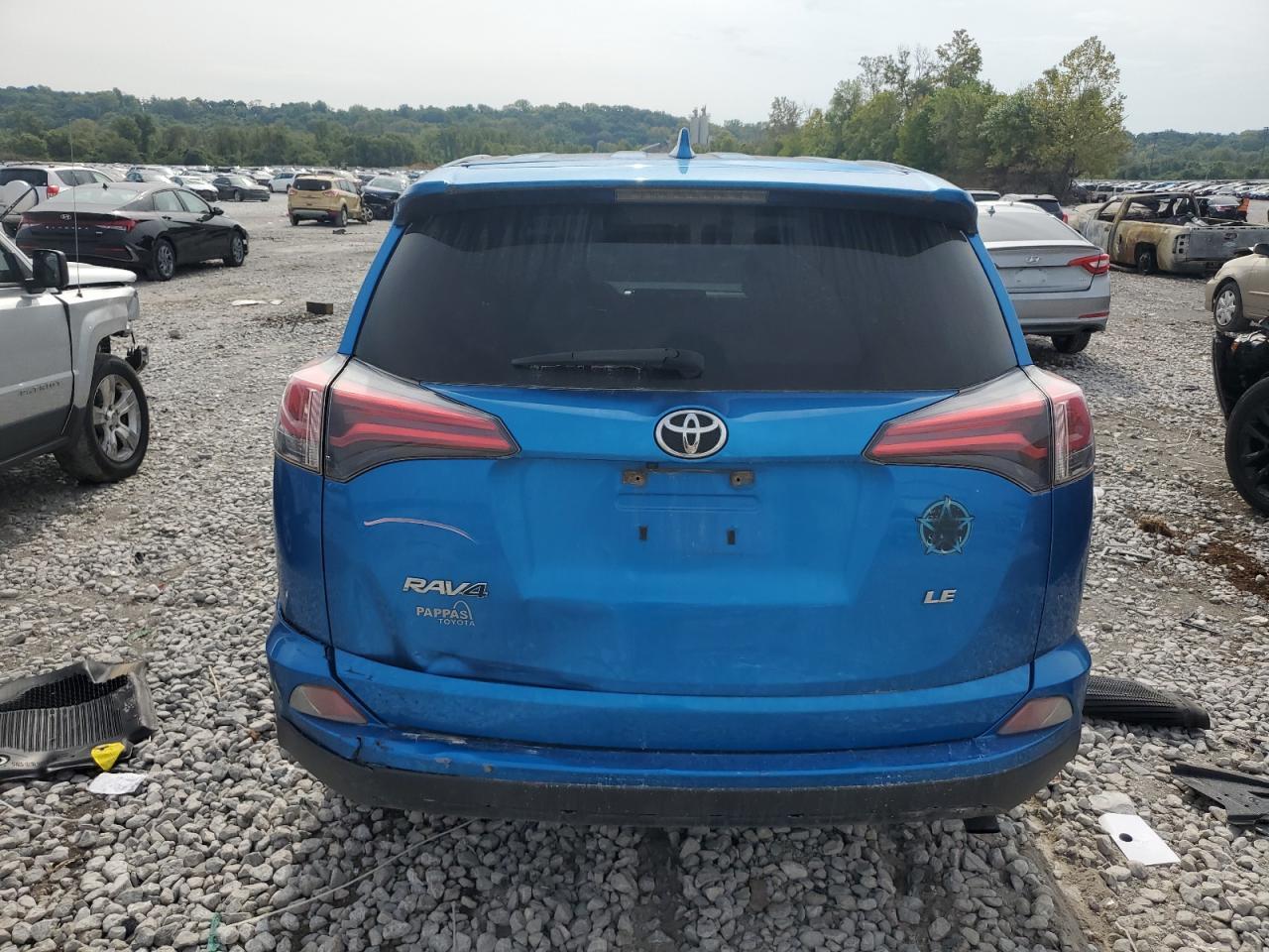 2018 Toyota Rav4 Le - Фото 6