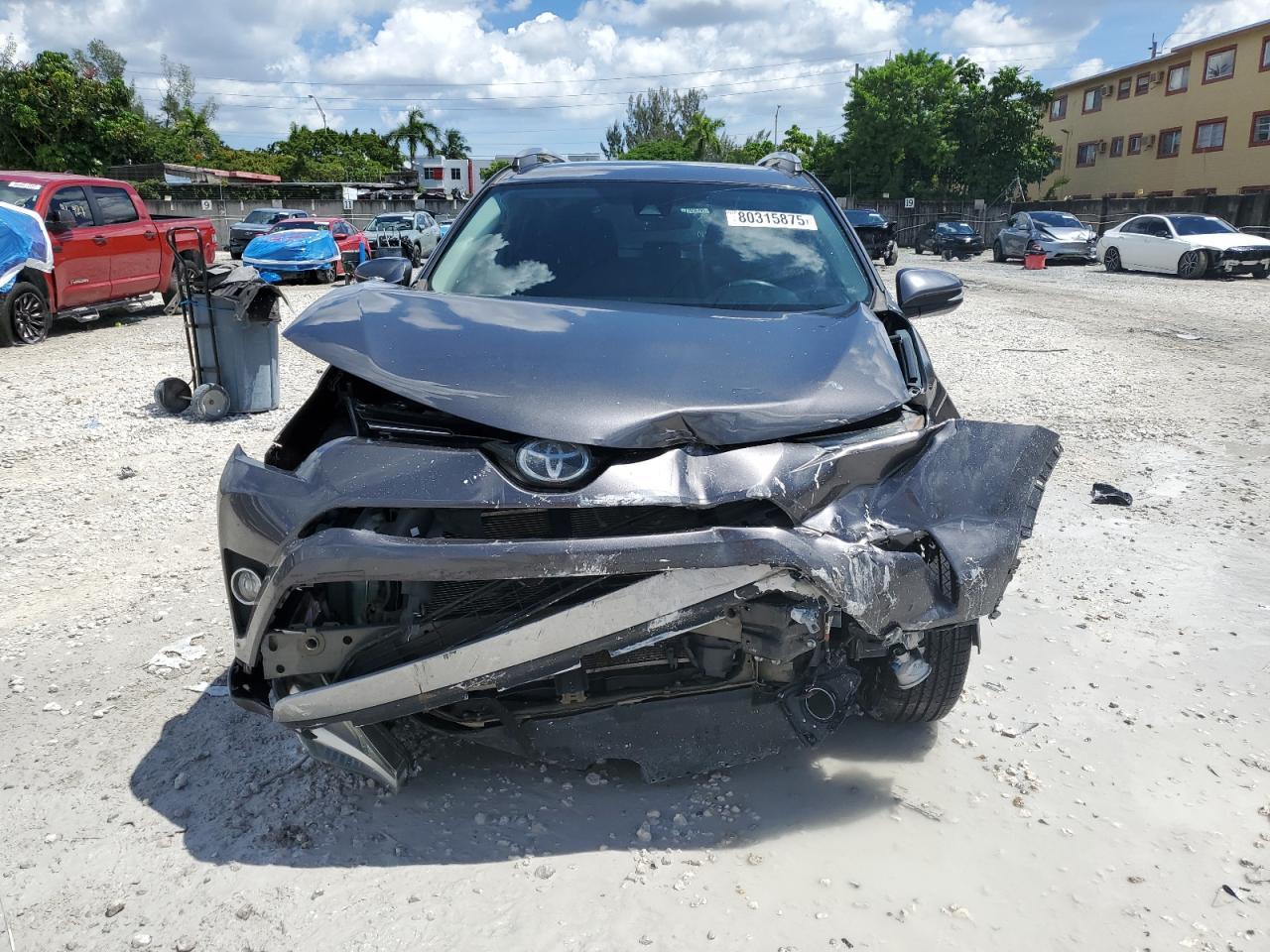 2017 Toyota Rav4 Xle - Фото 5
