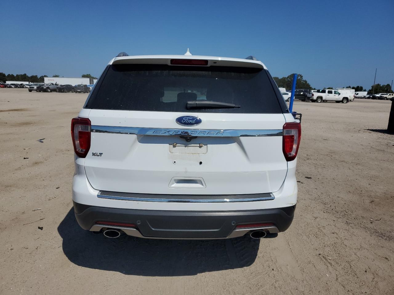 2018 Ford Explorer Xlt - Фото 6