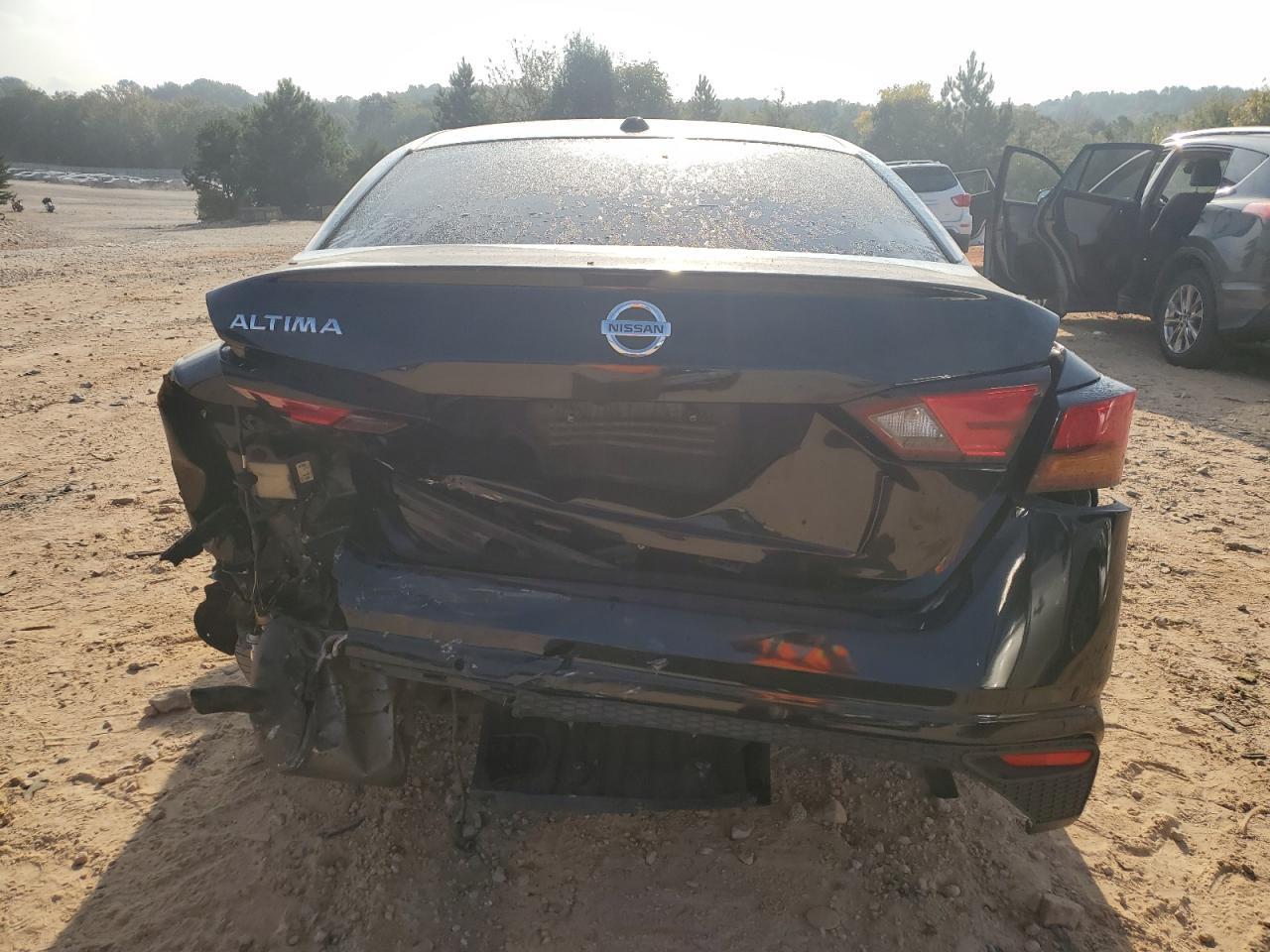 2020 Nissan Altima S - Фото 6