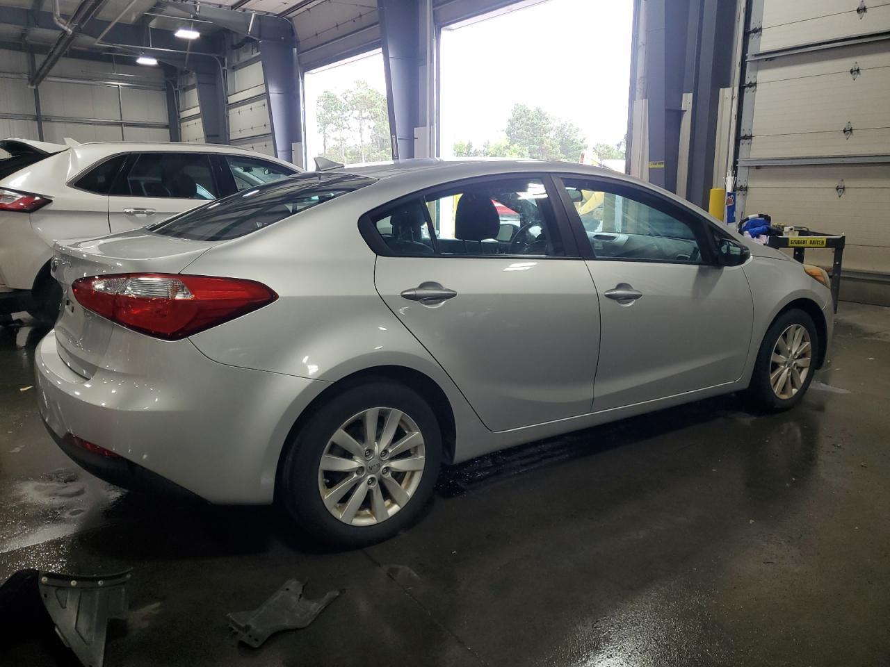 2014 Kia Forte Lx - Фото 3