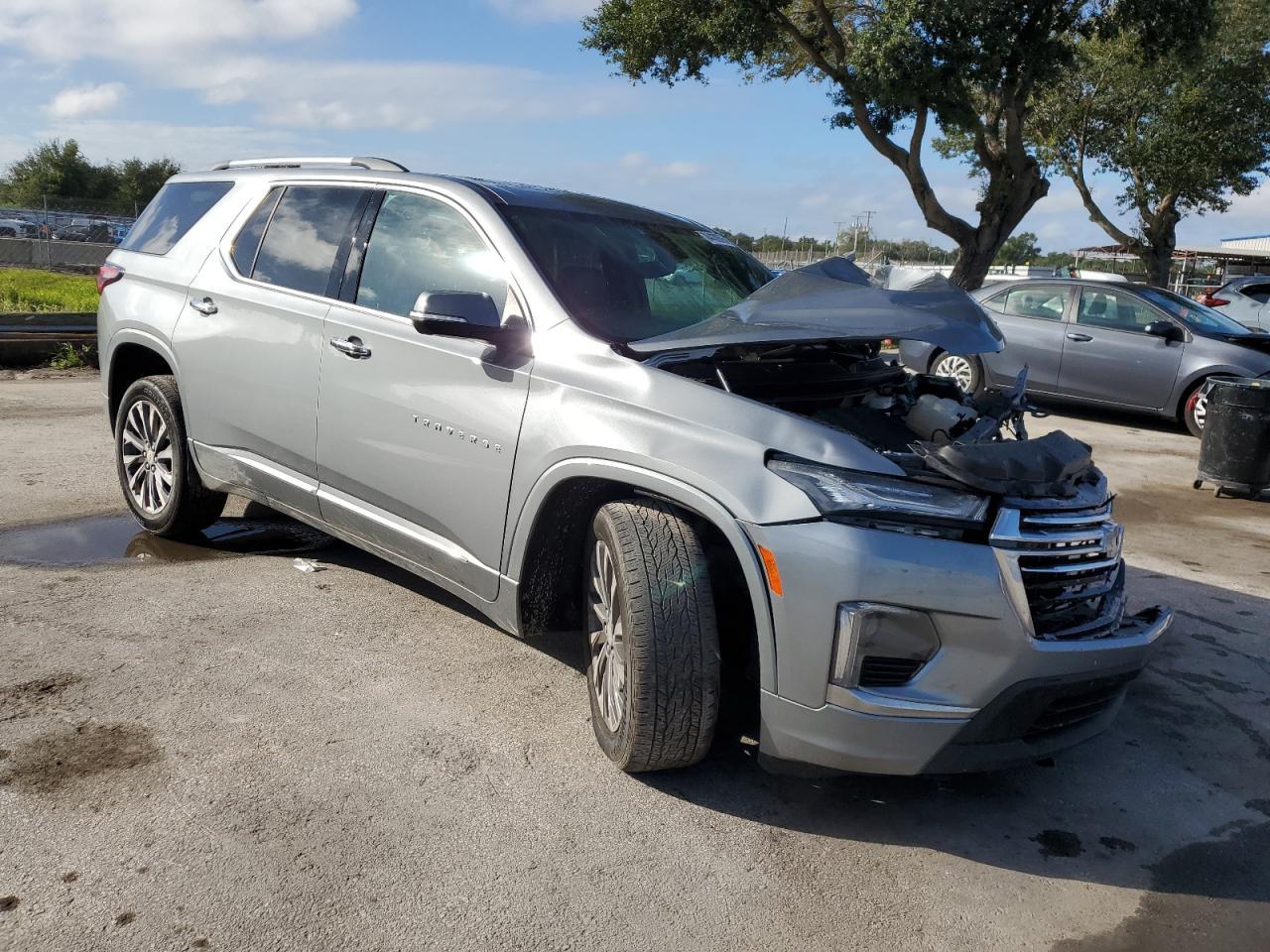 2023 Chevrolet Traverse Premier - Фото 4
