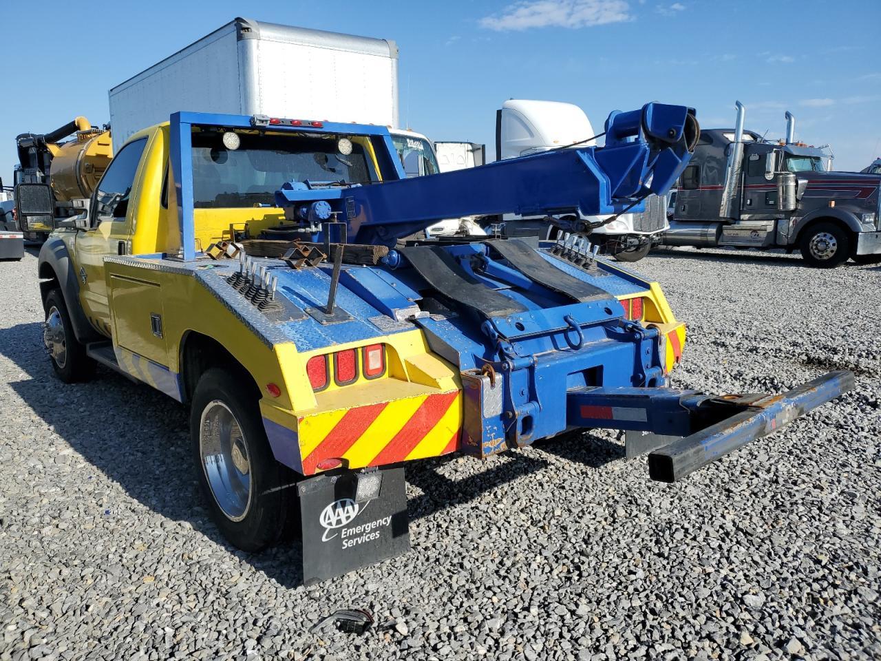 2016 Ford F450 Super - Фото 2