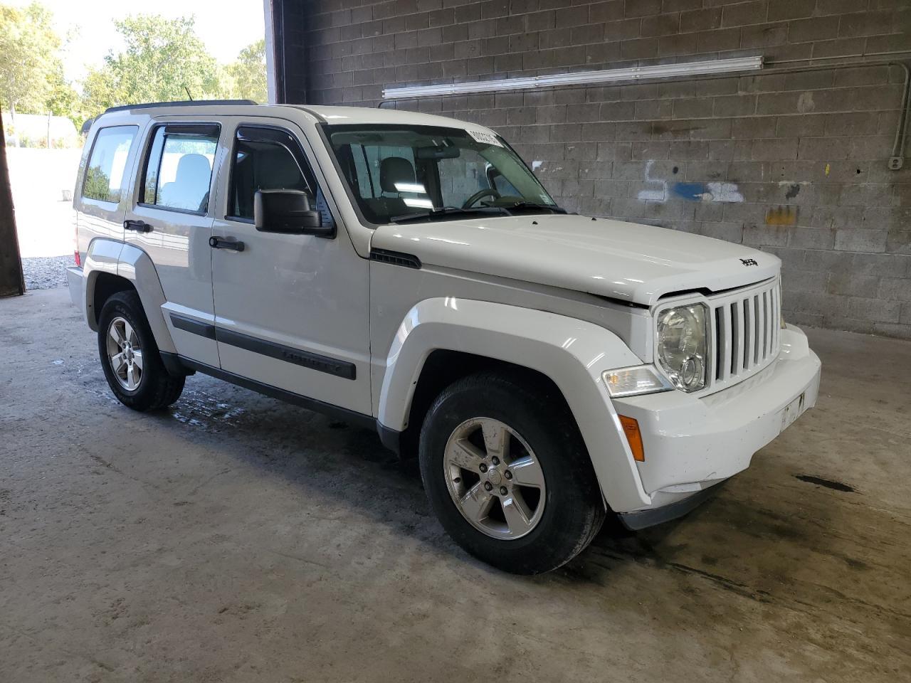 2012 Jeep Liberty Sport - Фото 4