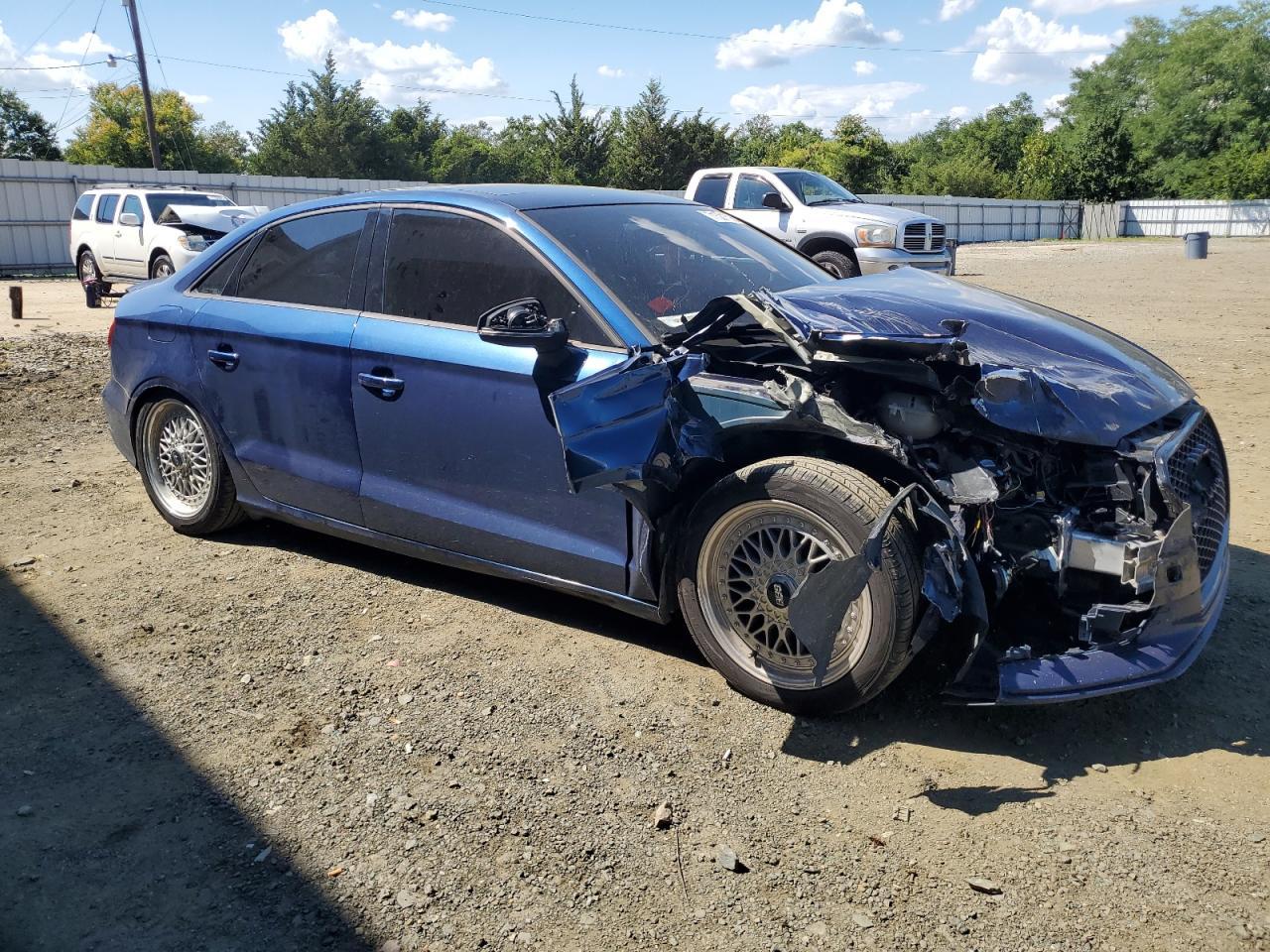 2016 Audi A3 Premium - Фото 4