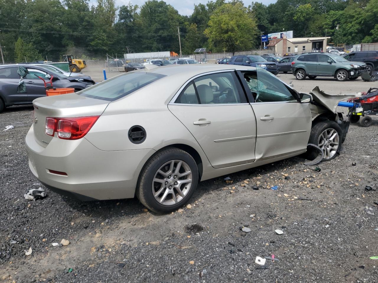 2015 Chevrolet Malibu 1Lt - Image 3