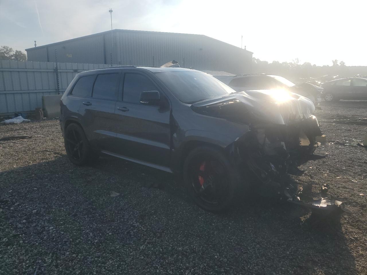 2017 Jeep Grand Cherokee Srt-8 - Фото 4