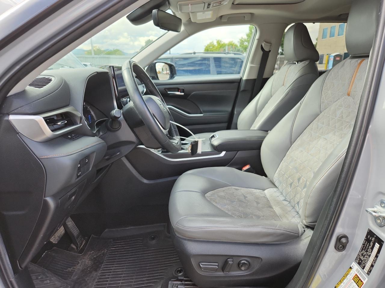 2023 Toyota Highlander Hybrid Bronze Edition - Фото 7