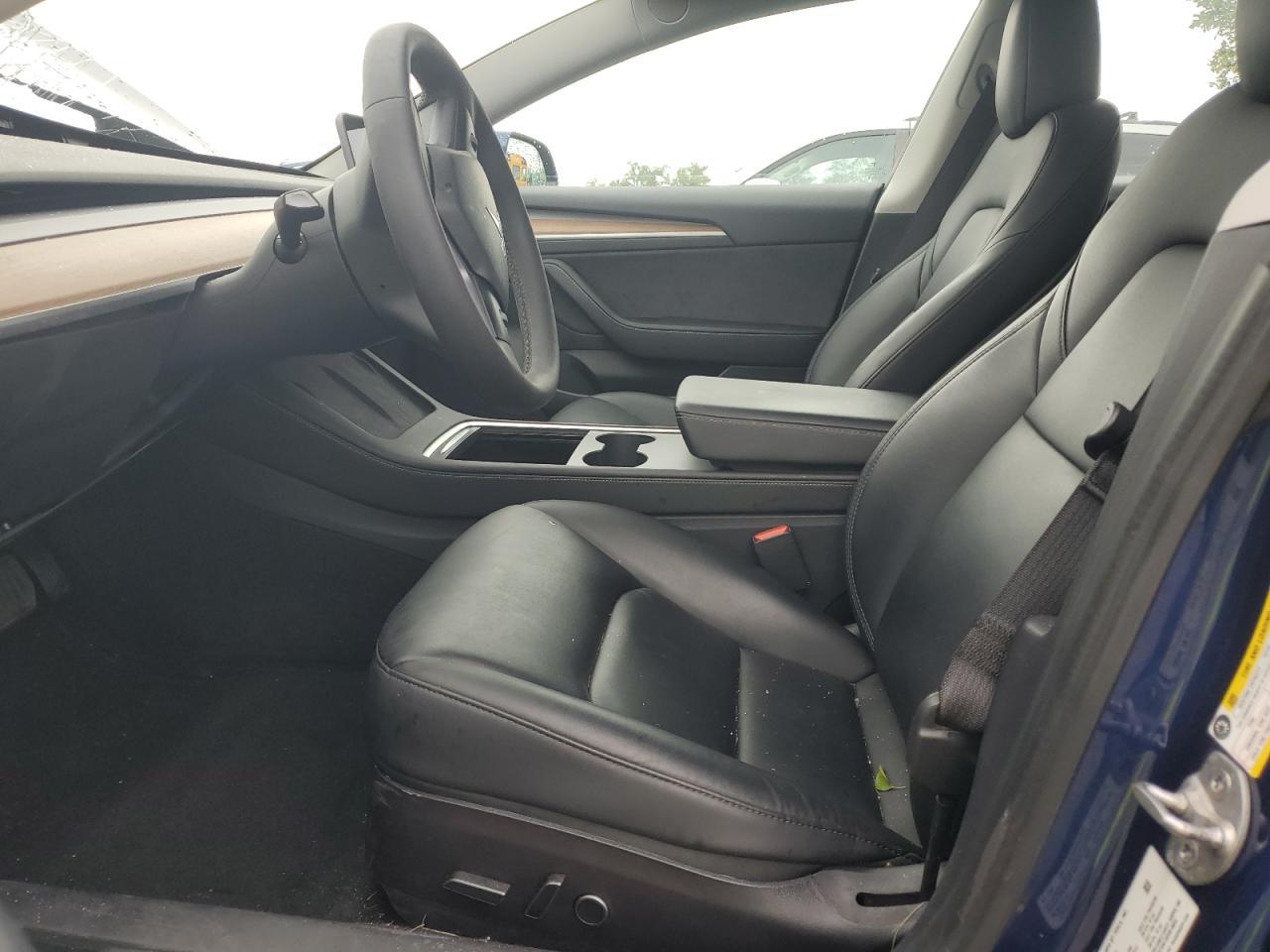 2021 Tesla Model 3 - Фото 7