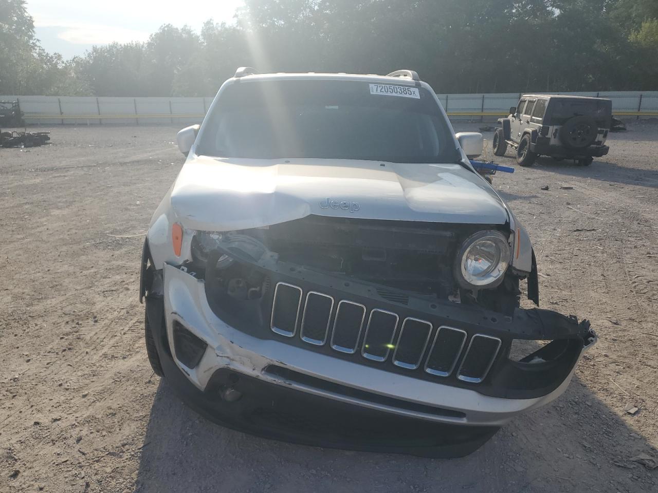 2020 Jeep Renegade Latitude - Image 5