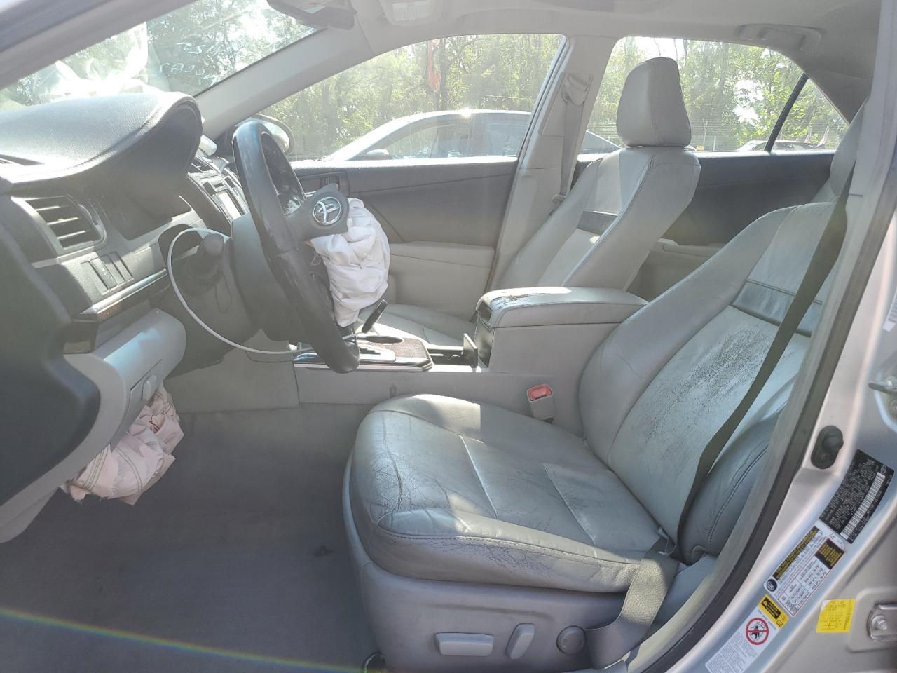 2013 Toyota Camry L - Фото 7