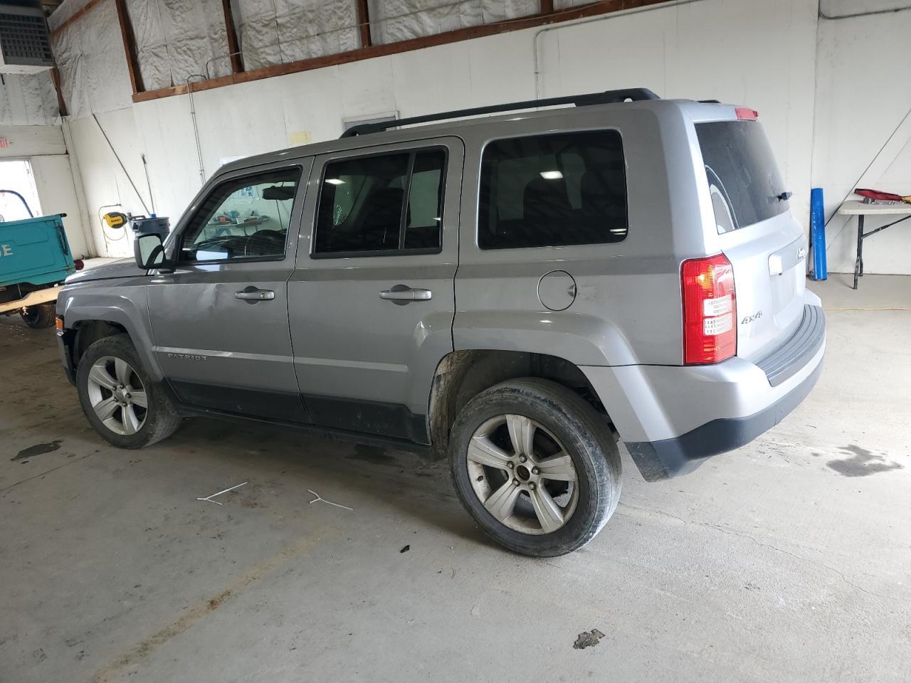 2015 Jeep Patriot Latitude - Фото 2