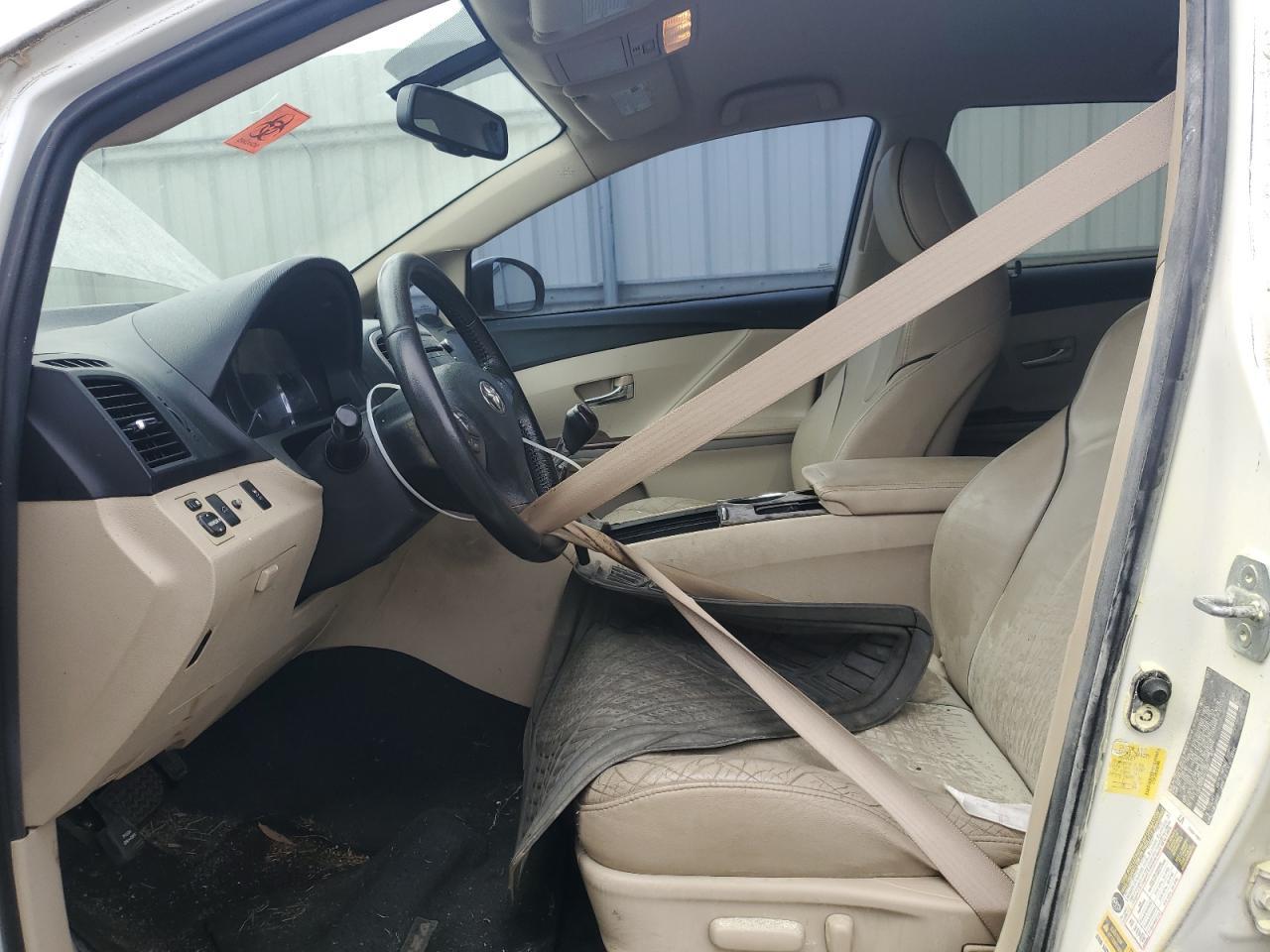 2011 Toyota Venza - Image 7