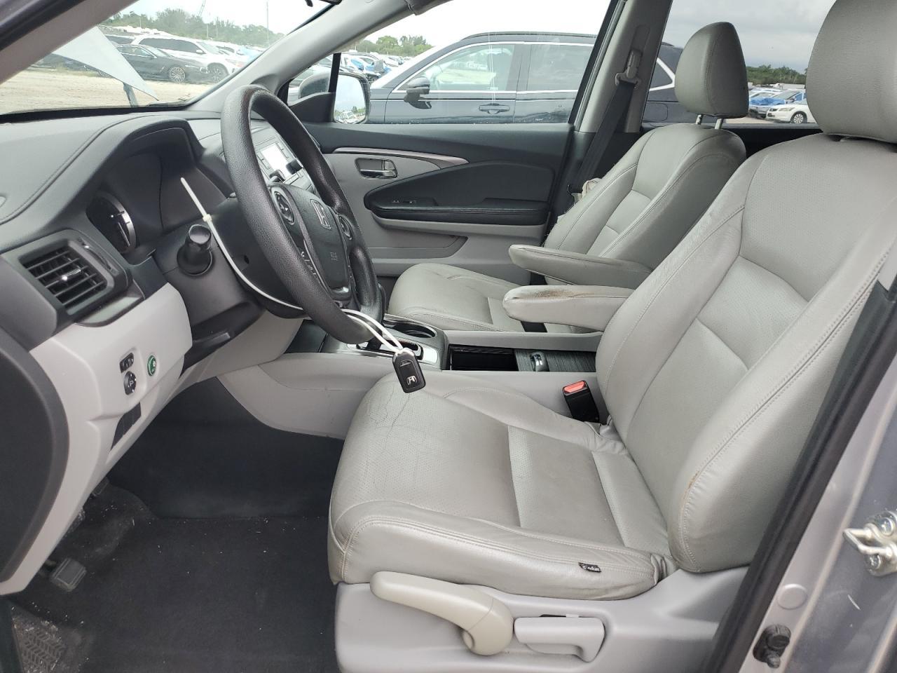 2016 Honda Pilot Lx - Image 7