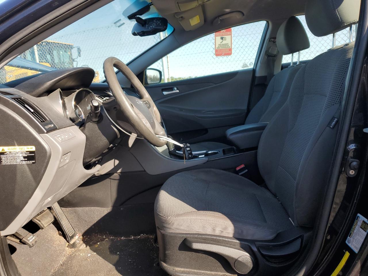 2012 Hyundai Sonata Gls - Image 7