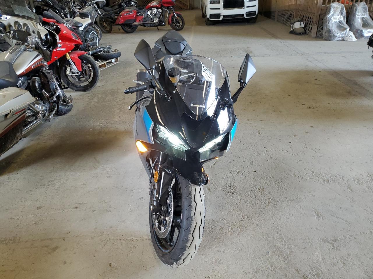 2025 Kawasaki Zx636 K - Фото 2