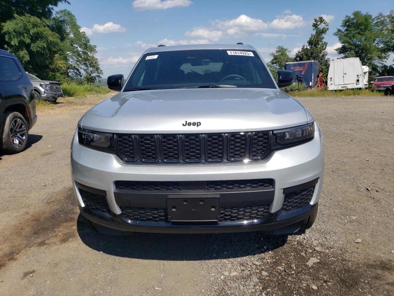 2025 Jeep Grand Cherokee L Laredo - Image 5