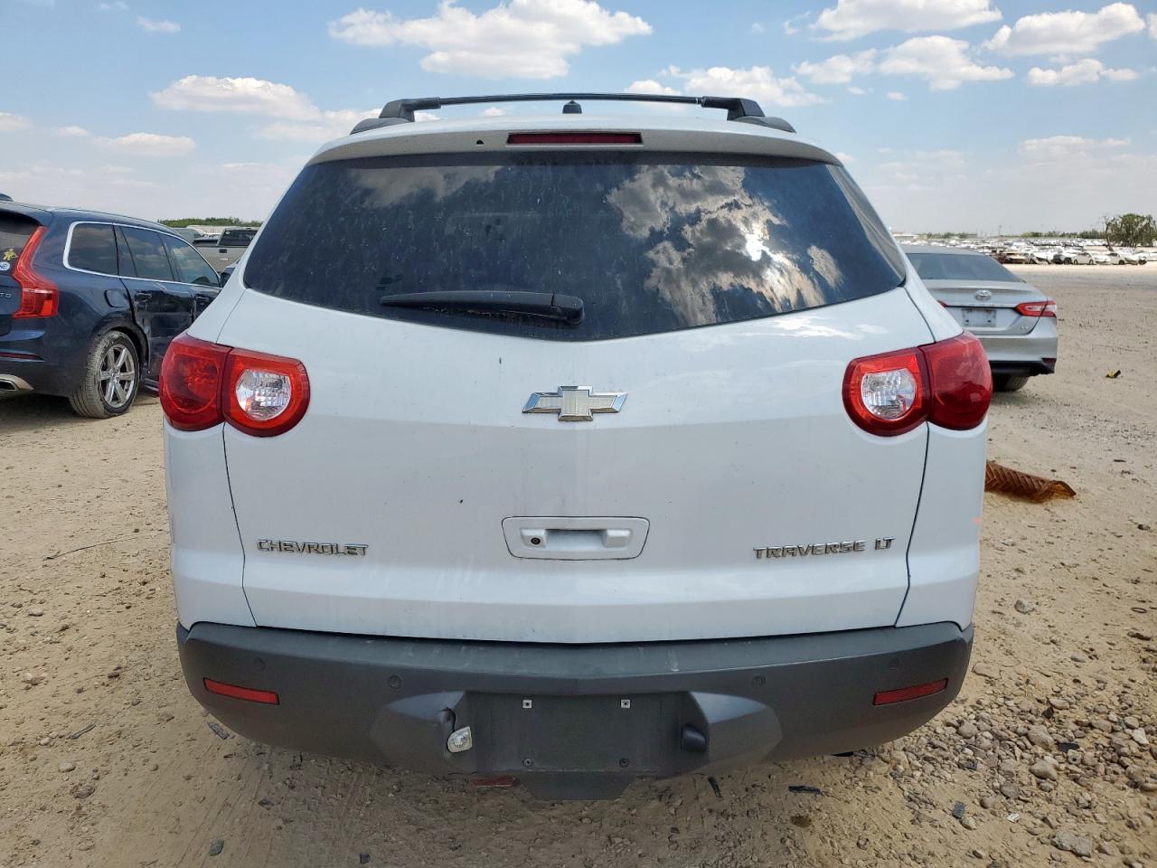 2009 Chevrolet Traverse Lt - Image 6