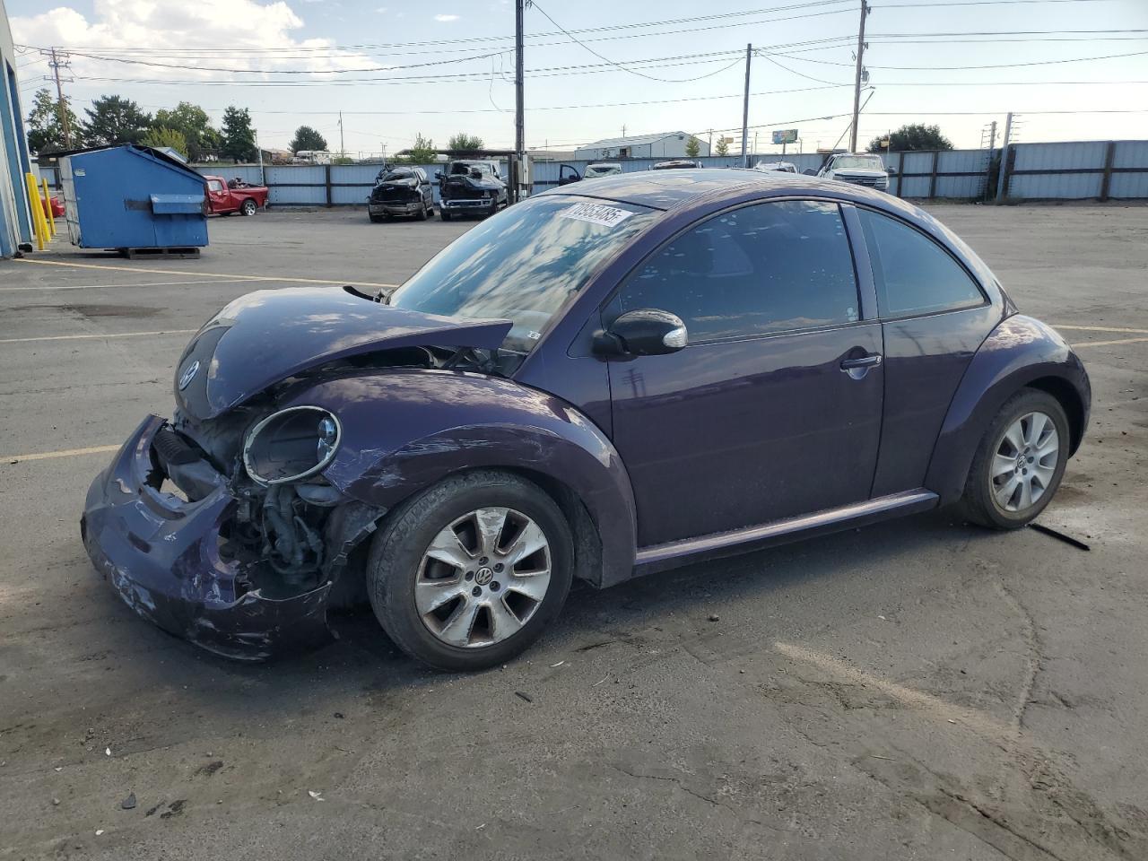 2009 Volkswagen New Beetle S
