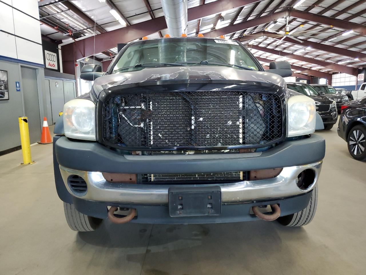 2008 Dodge Ram 4500 St - Фото 5