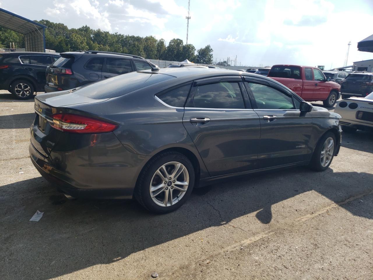 2018 Ford Fusion S Hybrid - Фото 3
