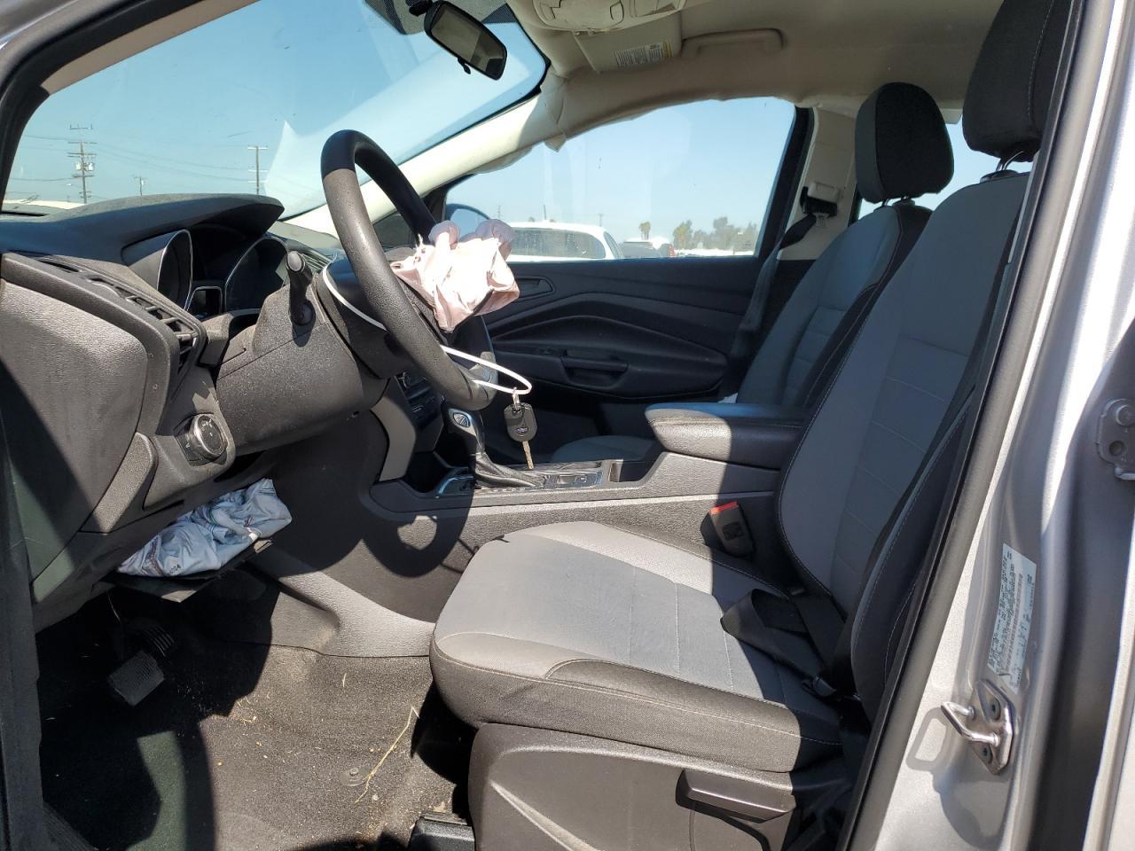 2017 Ford Escape S - Фото 7