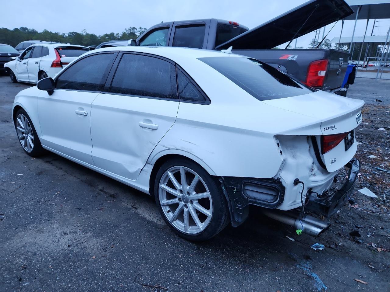 2016 Audi A3 Premium - Фото 2