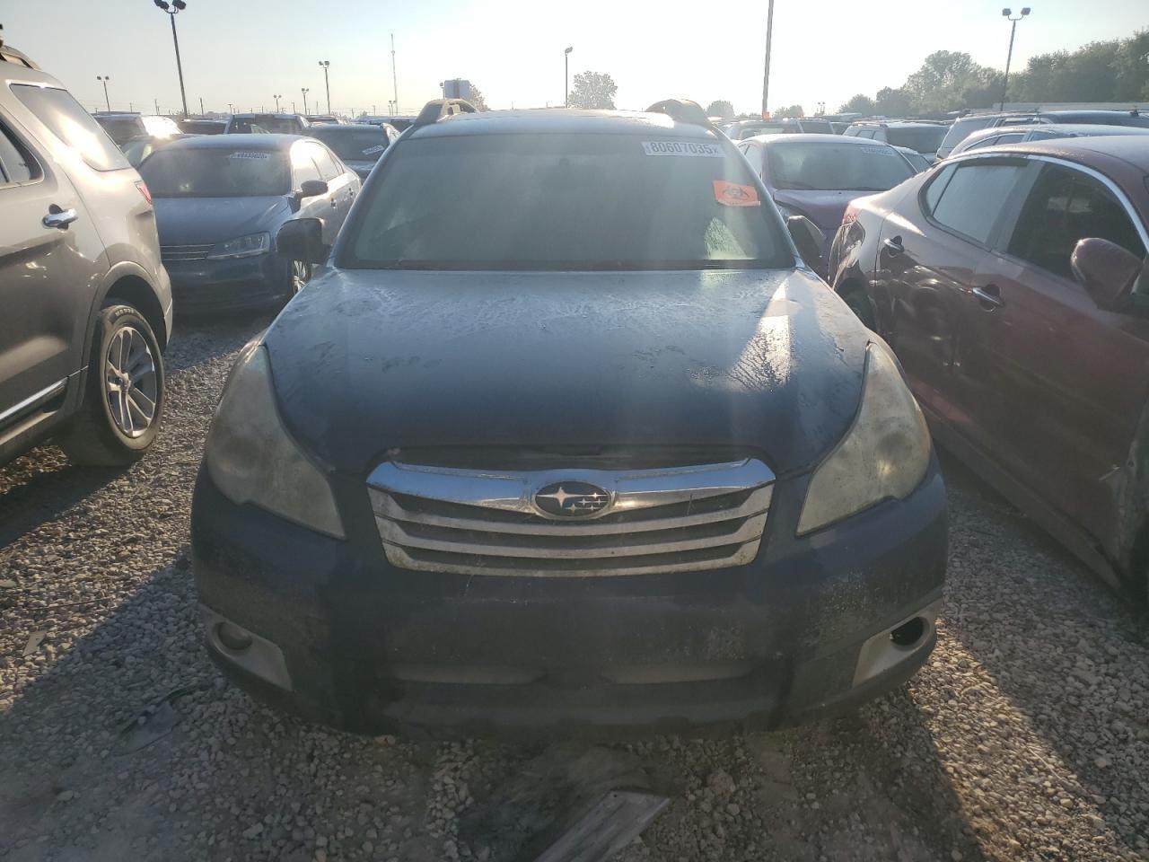 2011 Subaru Outback - Image 5