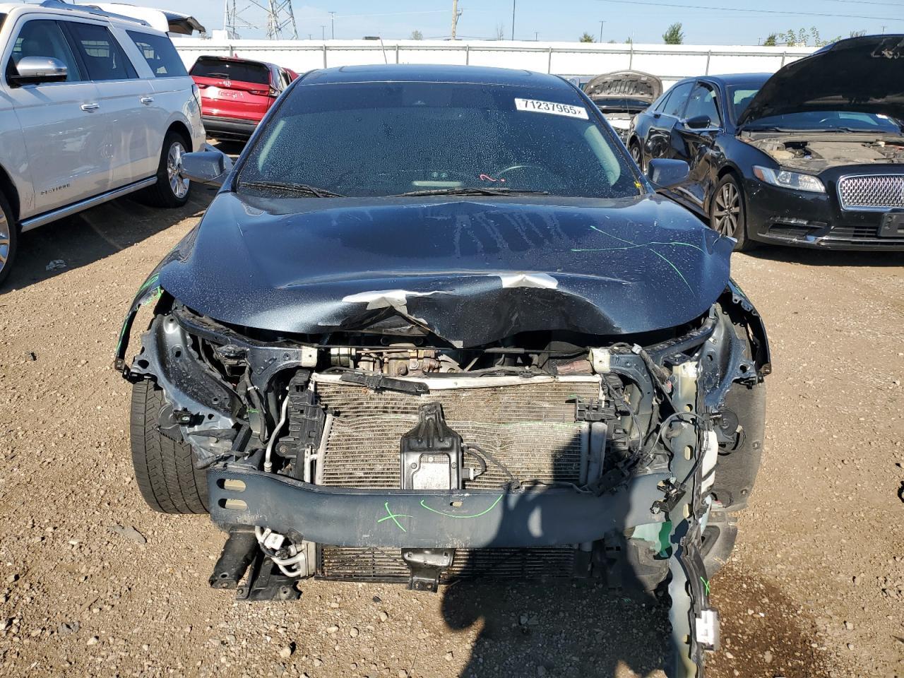 2020 Chev Malibu Premier - Фото 5