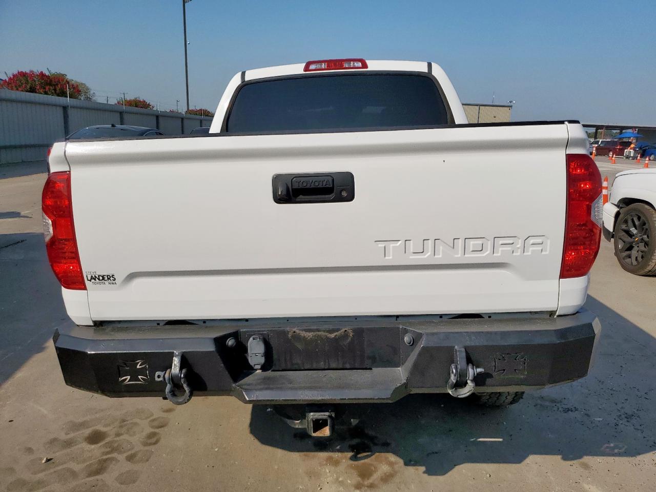 2018 Toyota Tundra Crewmax Sr5 - Фото 6
