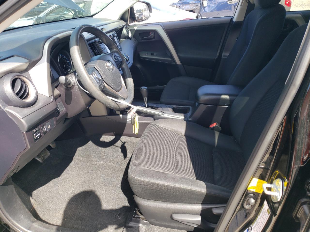 2017 Toyota Rav4 Le - Фото 7