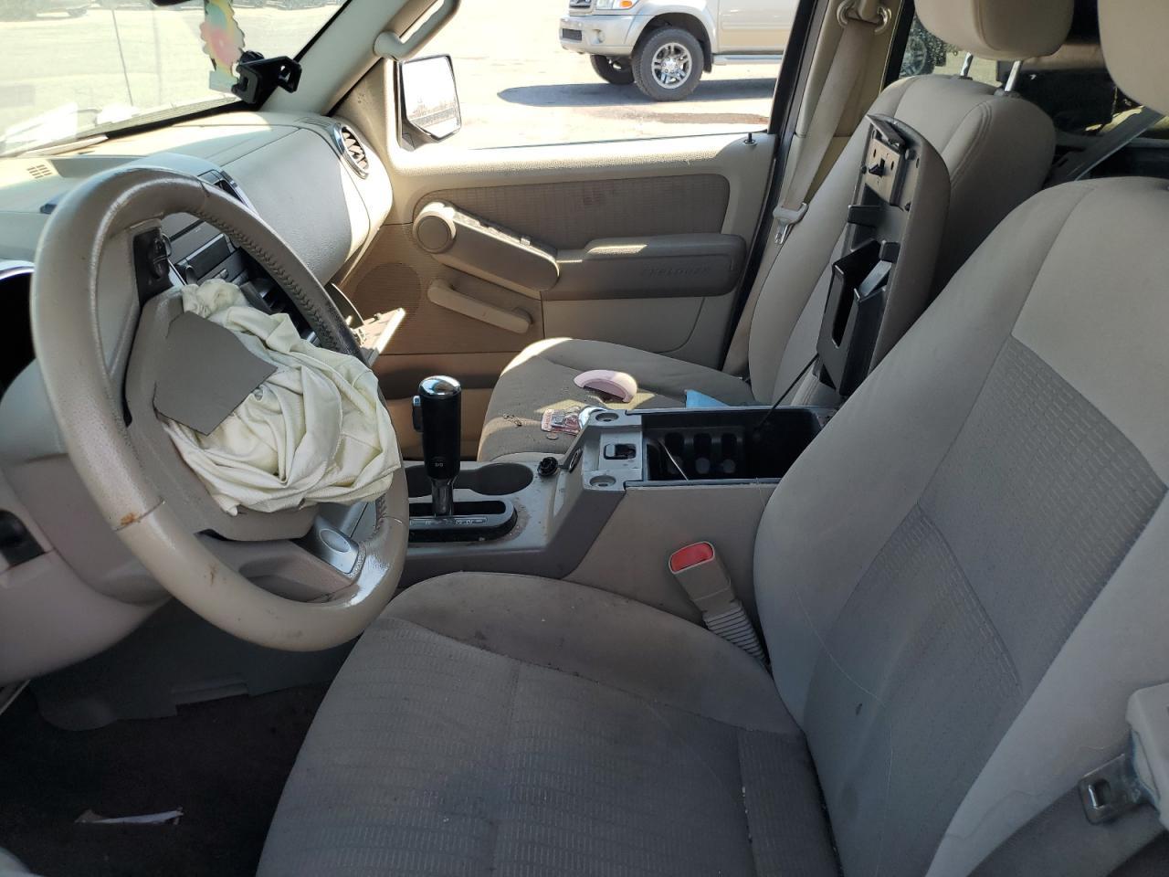2003 Ford Explorer Sport Trac - Фото 7