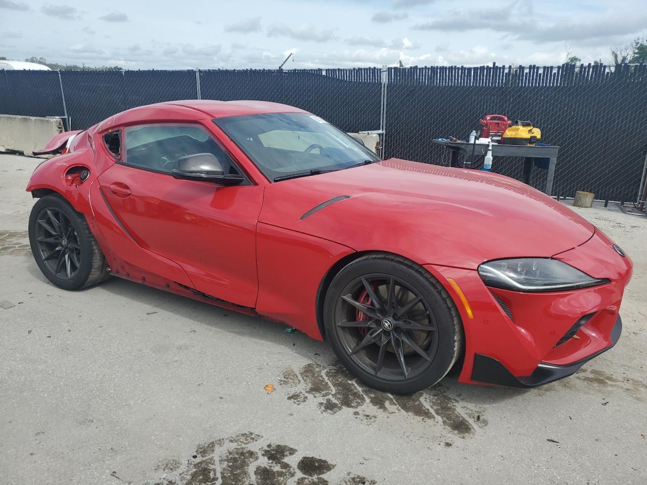 2023 Toyota Supra Base - Фото 4