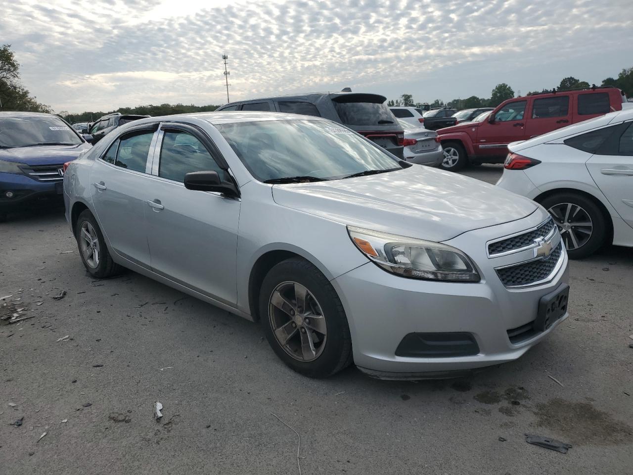 2013 Chevrolet Malibu Ls - Фото 4