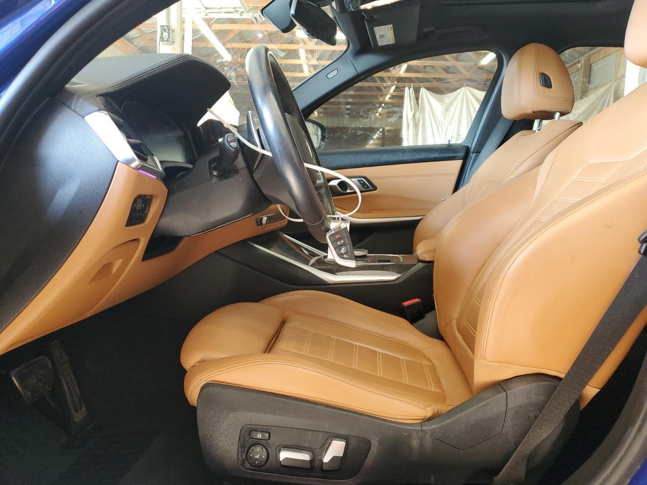 2019 BMW 330I - Фото 7