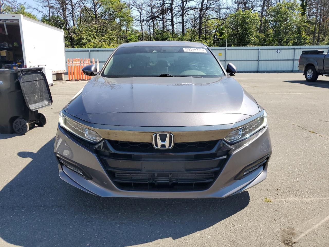 2020 Honda Accord Sport - Image 5