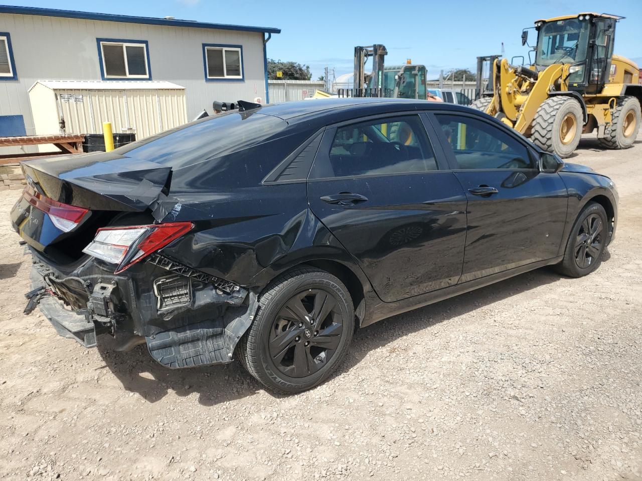 2023 Hyundai Elantra Sel - Фото 3