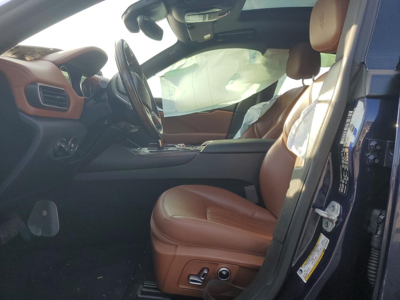 2021 Maserati Levante - Фото 7