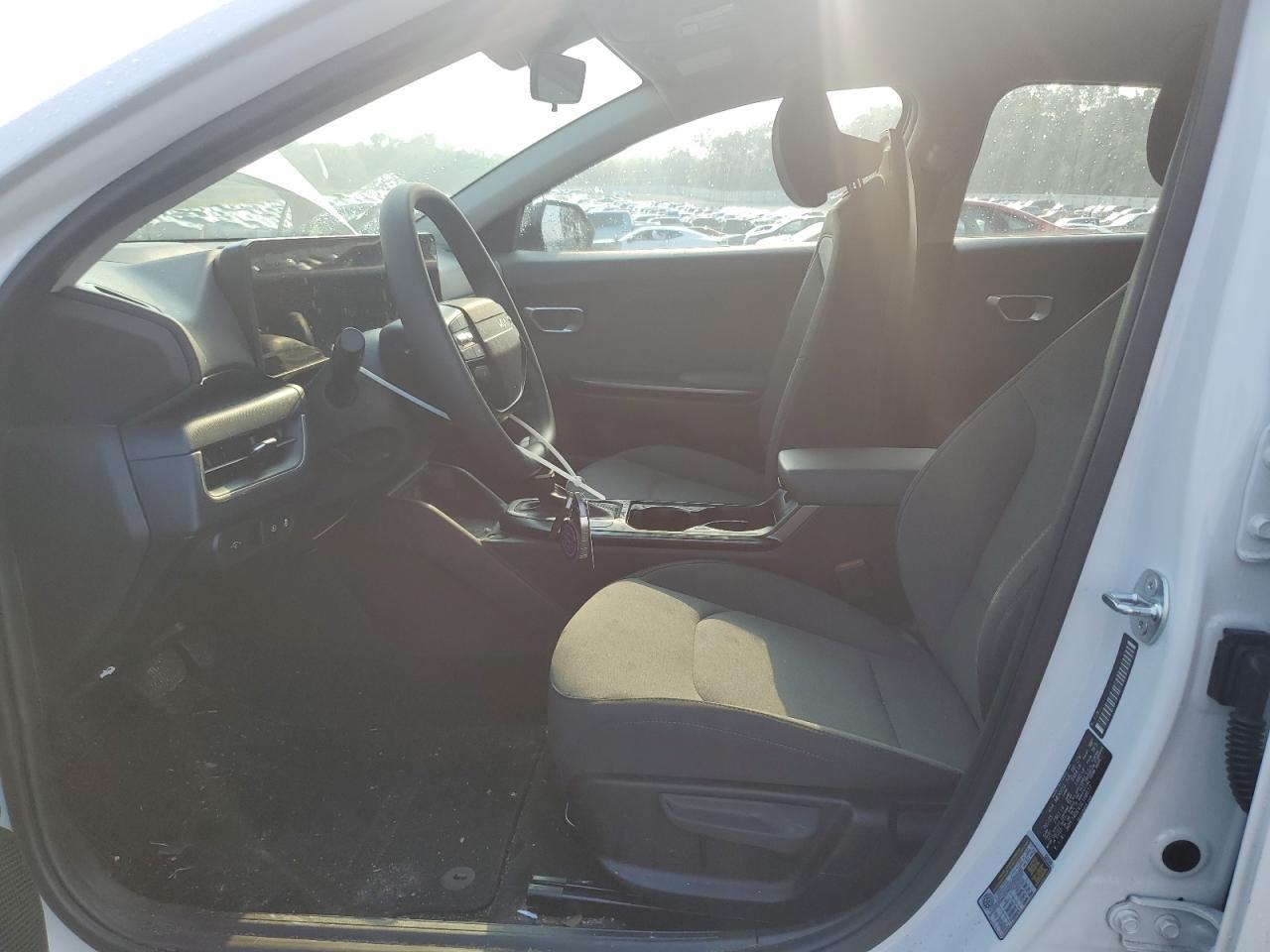 2025 Kia K4 Lx - Image 7