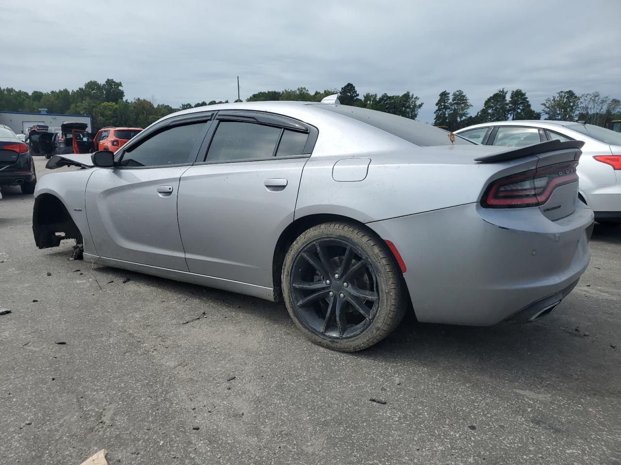 2015 Dodge Charger R/T - Фото 2
