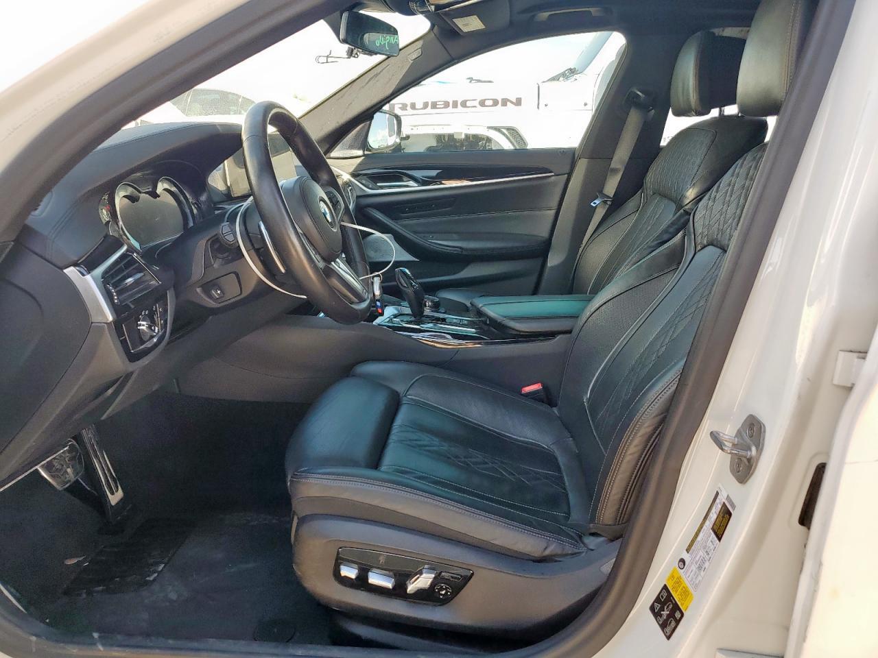 2018 BMW M550Xi - Фото 7