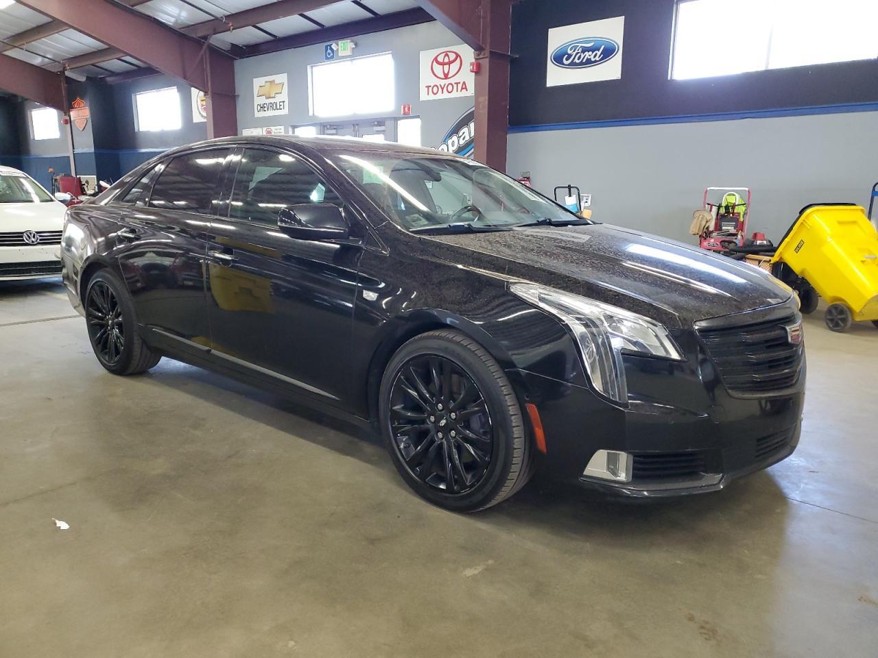 2019 Cadillac Xts Luxury - Image 4