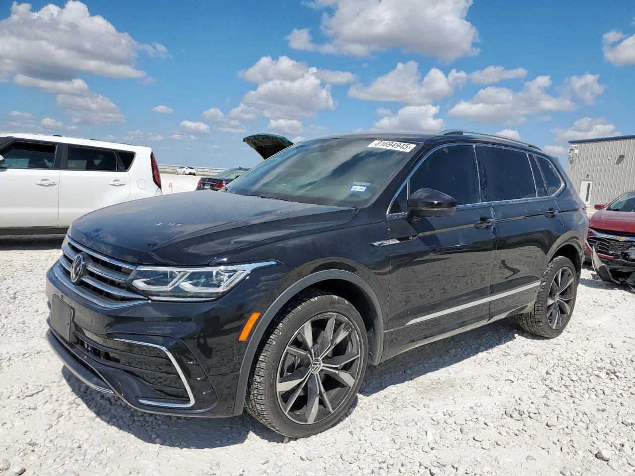 2024 Volkswagen Tiguan Sel R-Line Black